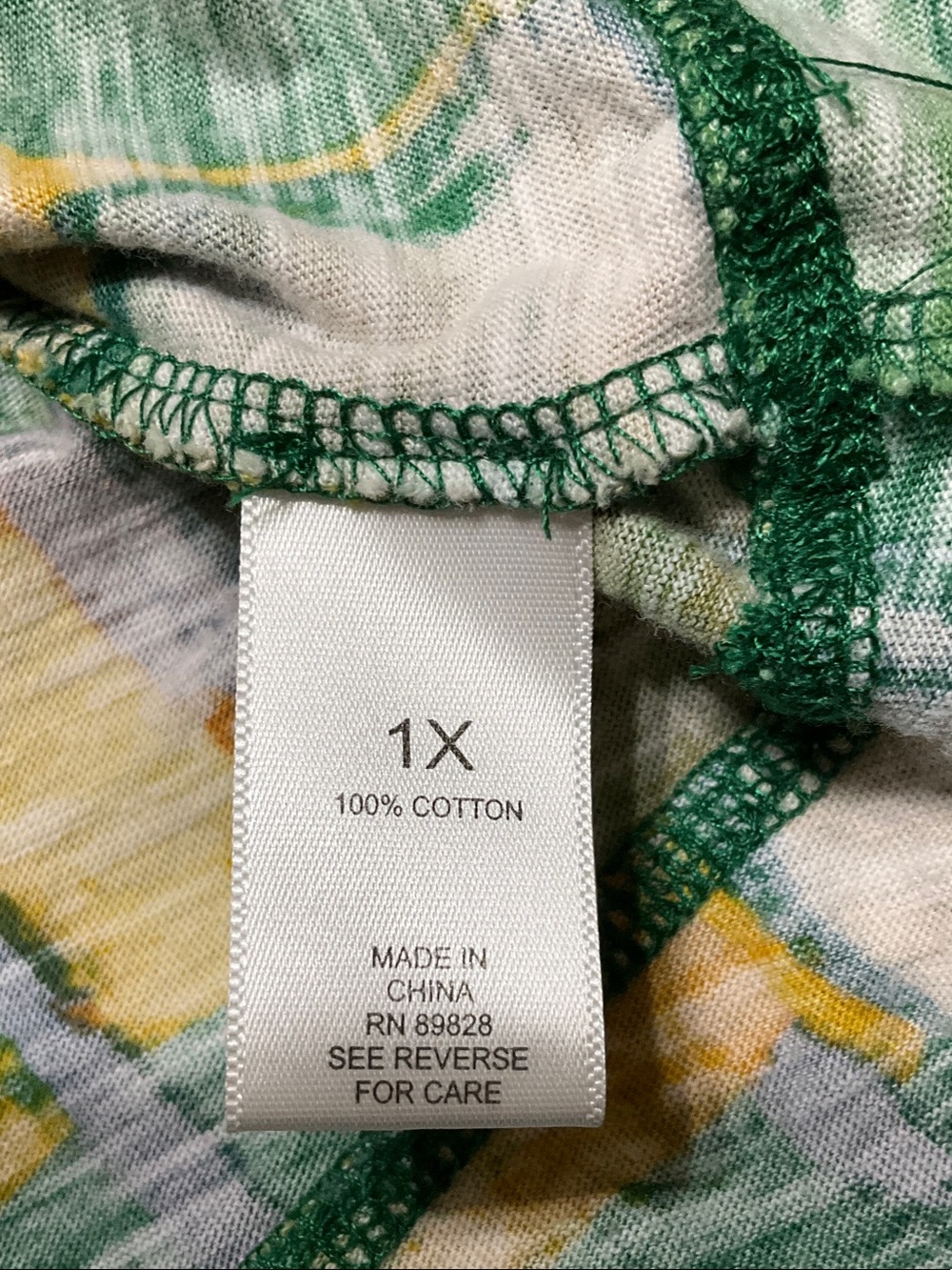 LOGO by Lori Goldstein Green & Yellow Abstract V‑Neck Long Sleeve Top - Picture 8 of 9